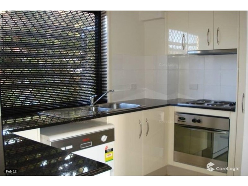 6/26 Bath Street, Labrador QLD 4215