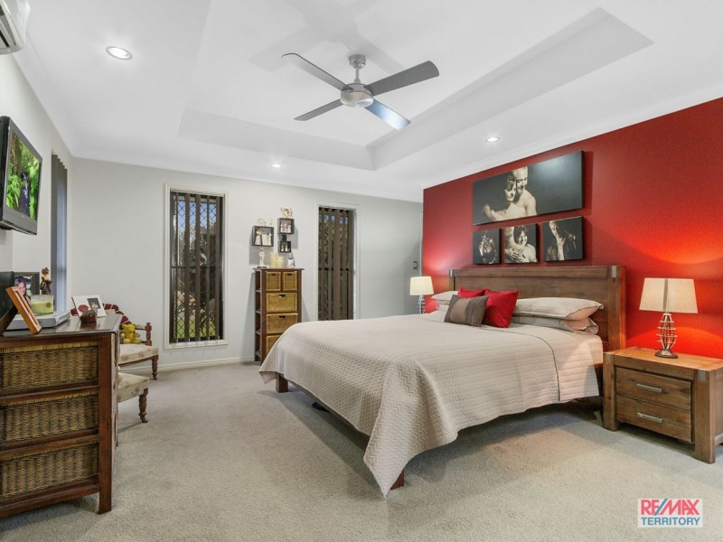 26 Eastern Court, Helensvale QLD 4212