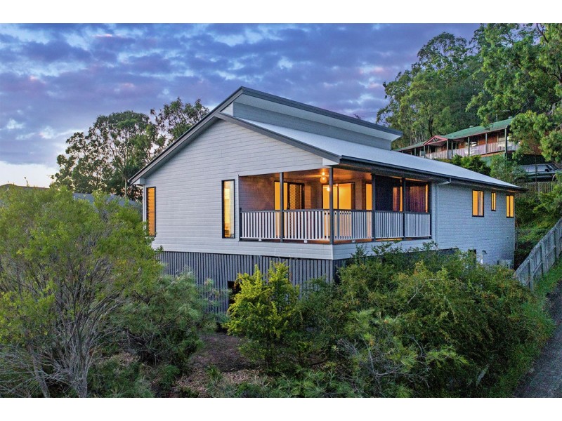 25 Tahan Crescent, Tanah Merah QLD 4128