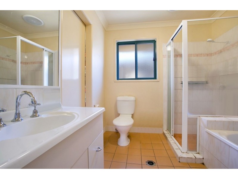 13/2 Anaheim Drive, Helensvale QLD 4212