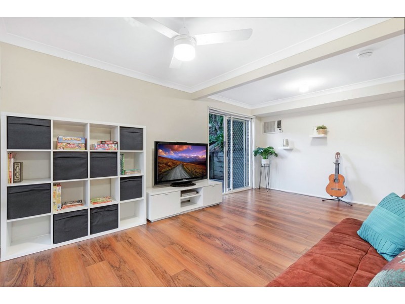 19 Sambit Street, Tanah Merah QLD 4128