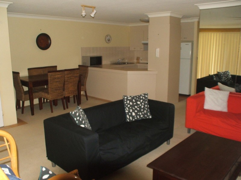 34/37 Bayview Street, Runaway Bay QLD 4216