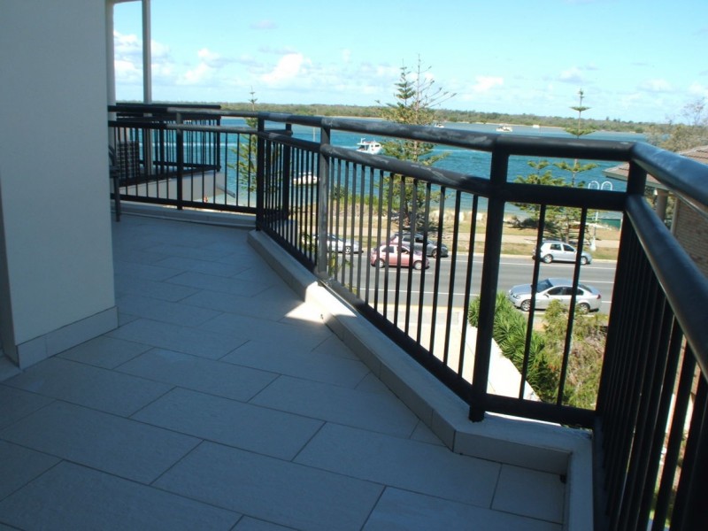 28/452 Marine Parade, Biggera Waters QLD 4216