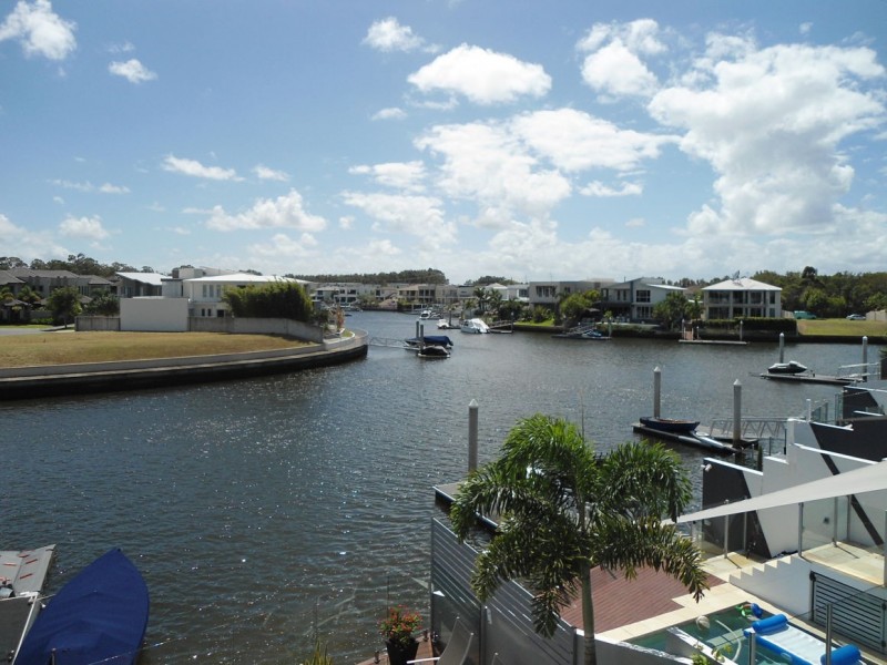 2/14 East Quay Drive, Biggera Waters QLD 4216