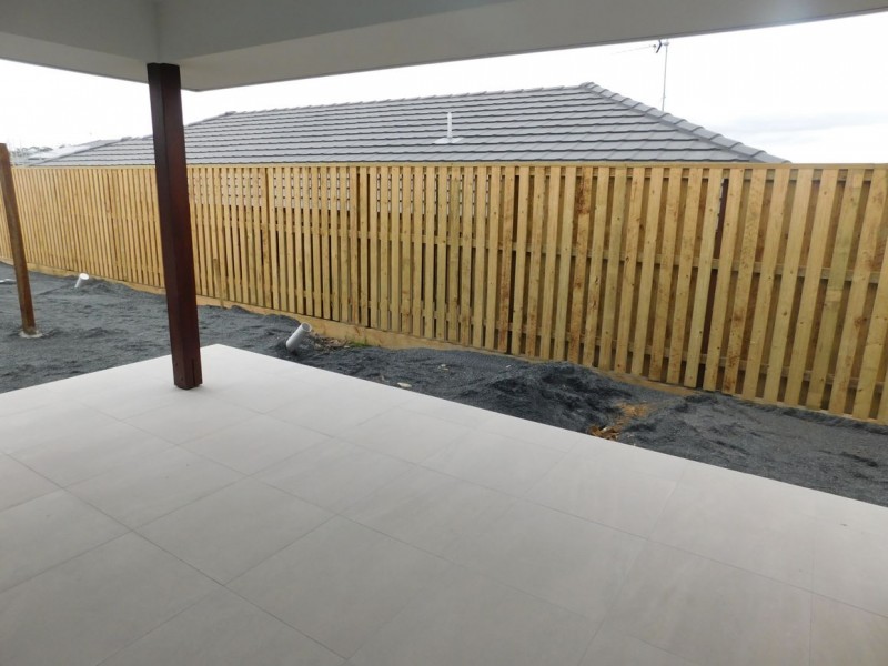 14 Pidgeon Street, Pimpama QLD 4209