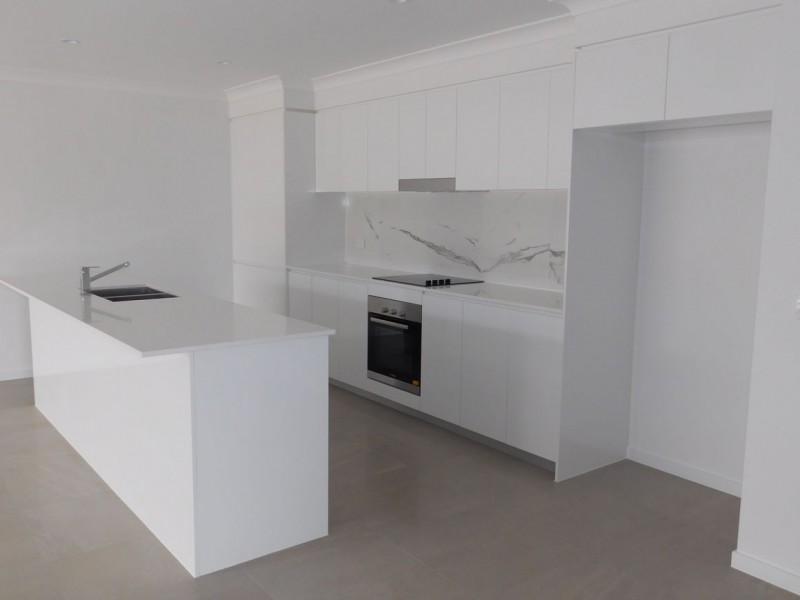 14 Pidgeon Street, Pimpama QLD 4209
