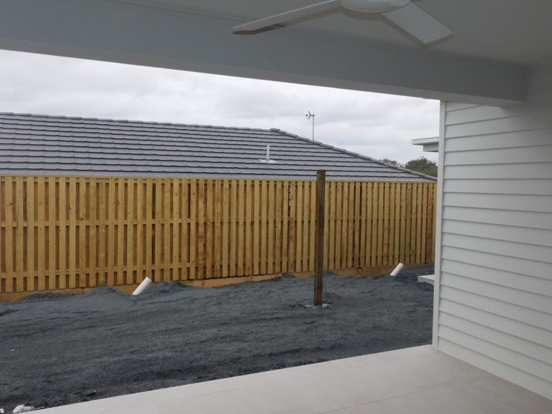 14 Pidgeon Street, Pimpama QLD 4209