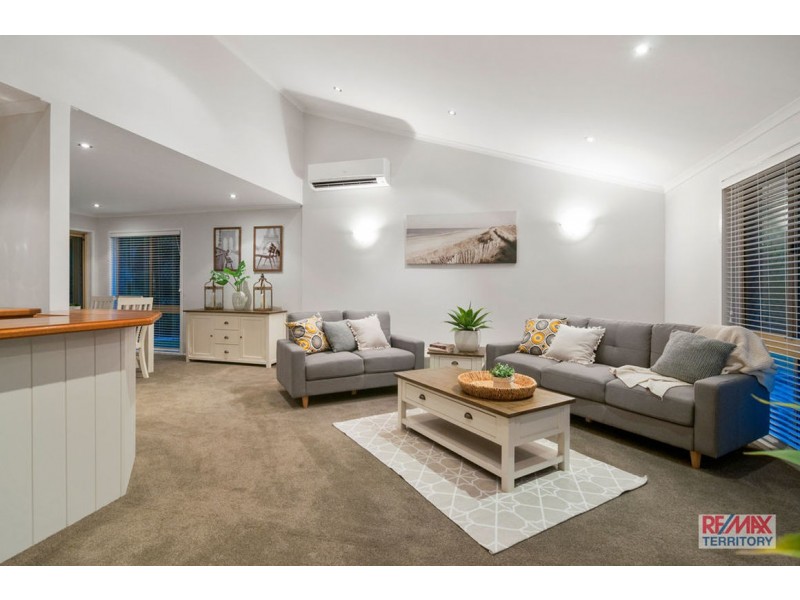 2 Anna Louise Terrace, Windaroo QLD 4207
