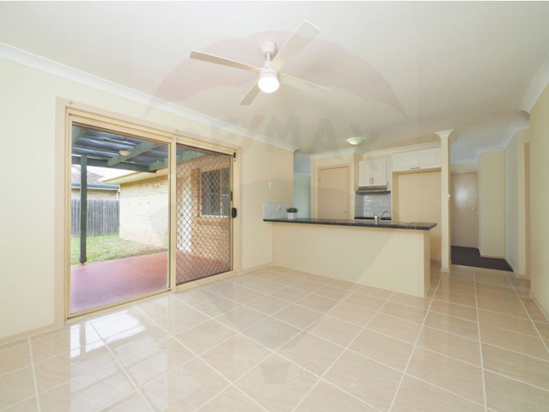130 Pohon Drive, Tanah Merah QLD 4128