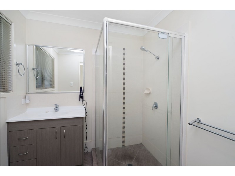 46/2 Weir Street, Upper Coomera QLD 4209