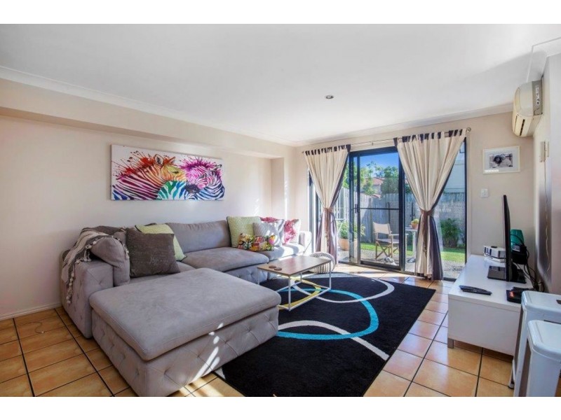 11/1 Secondary Street, Upper Coomera QLD 4209