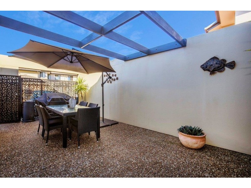 11/1 Secondary Street, Upper Coomera QLD 4209