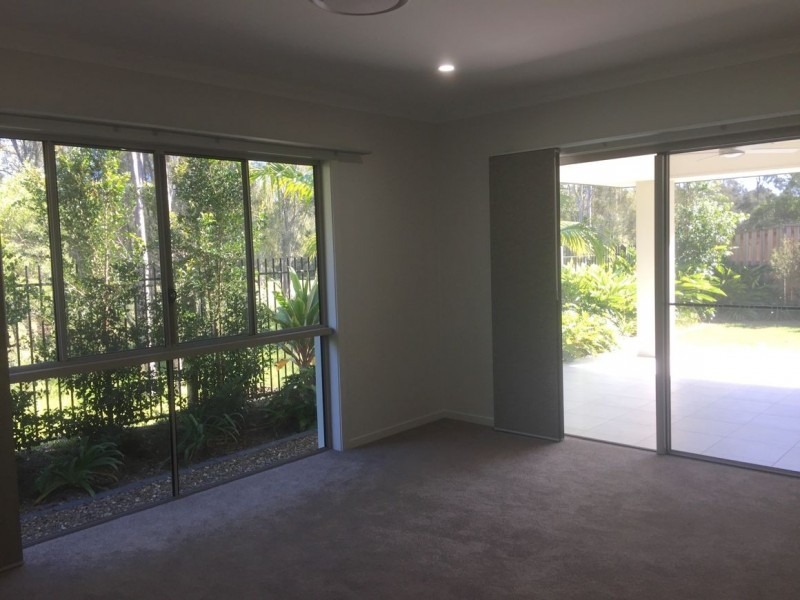 16 Paluma Crescent, Pimpama QLD 4209