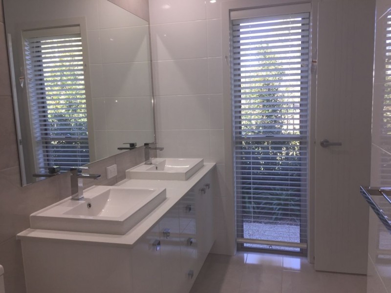 16 Paluma Crescent, Pimpama QLD 4209
