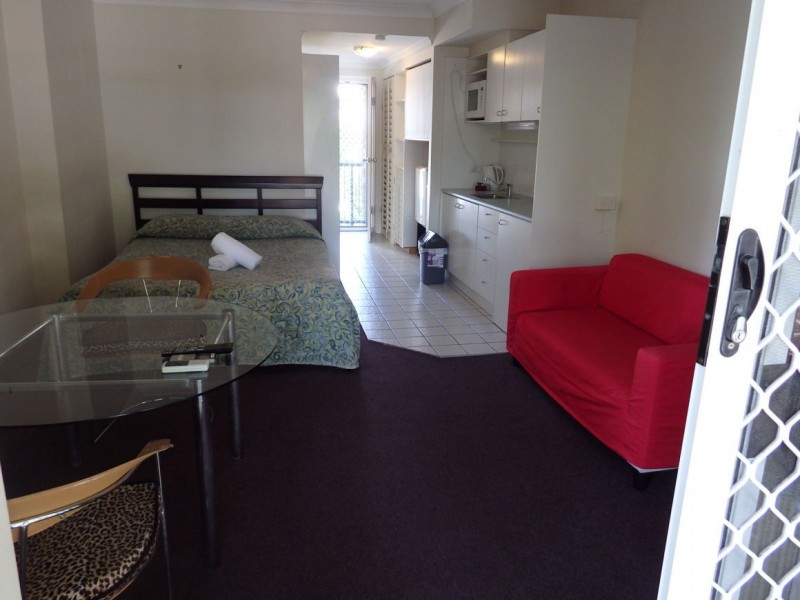 Labrador QLD 4215