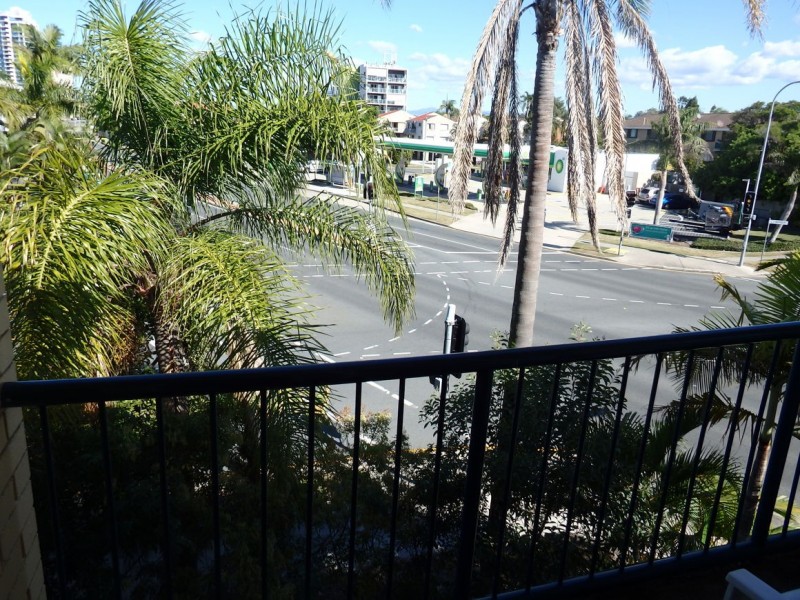Labrador QLD 4215