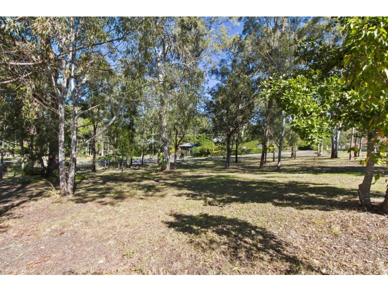 39 Clarence Drive, Helensvale QLD 4212