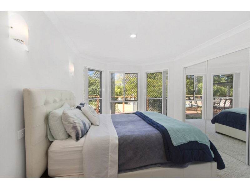 39 Clarence Drive, Helensvale QLD 4212