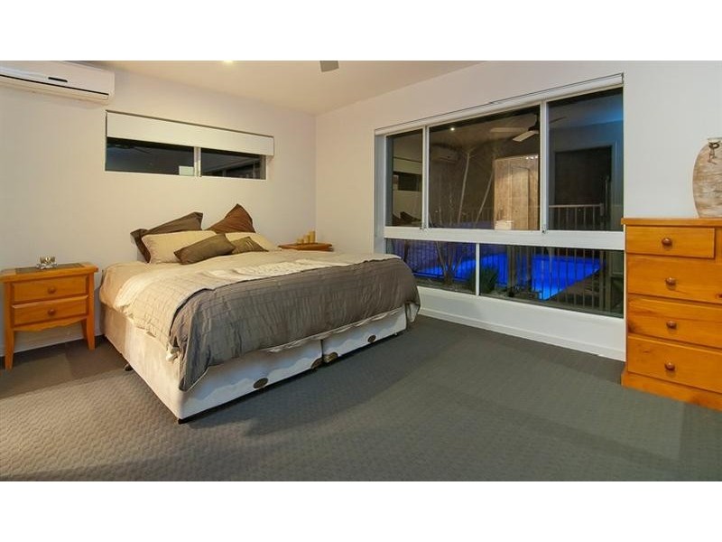 33 Yarabah Cres, Shailer Park QLD 4128