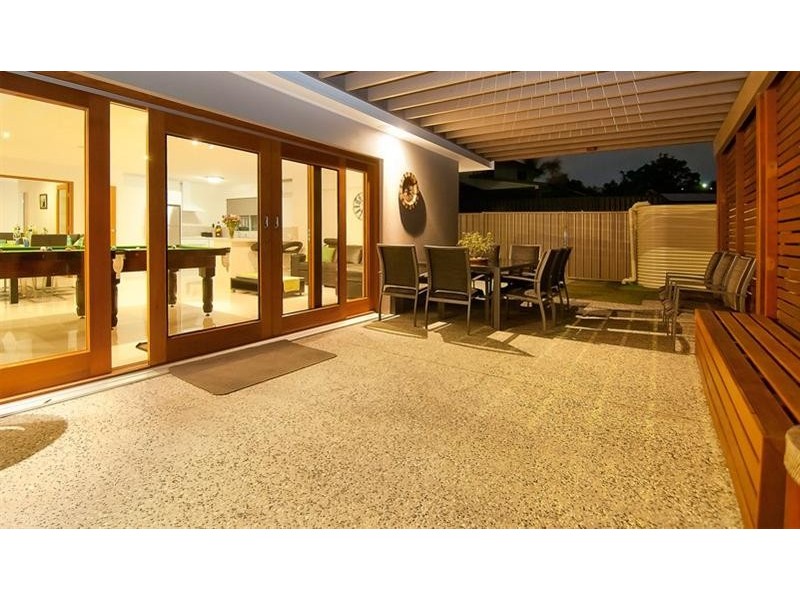 33 Yarabah Cres, Shailer Park QLD 4128
