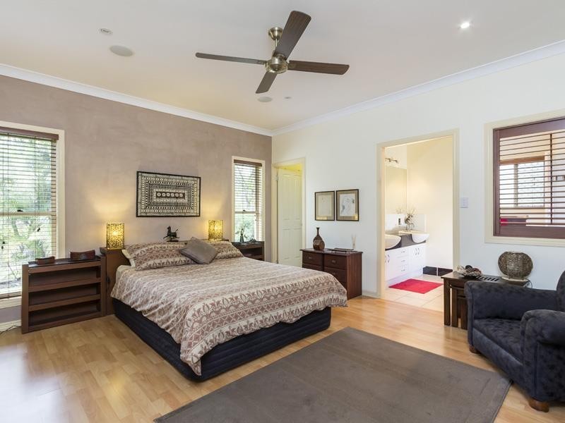 21 Woodhaven Pl, Cornubia QLD 4130