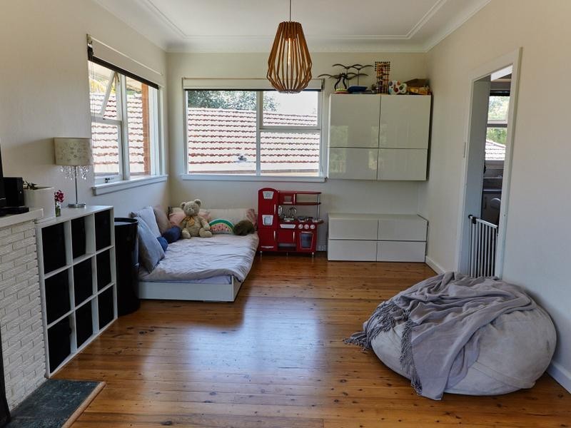 13 Acacia Road, Seaforth NSW 2092