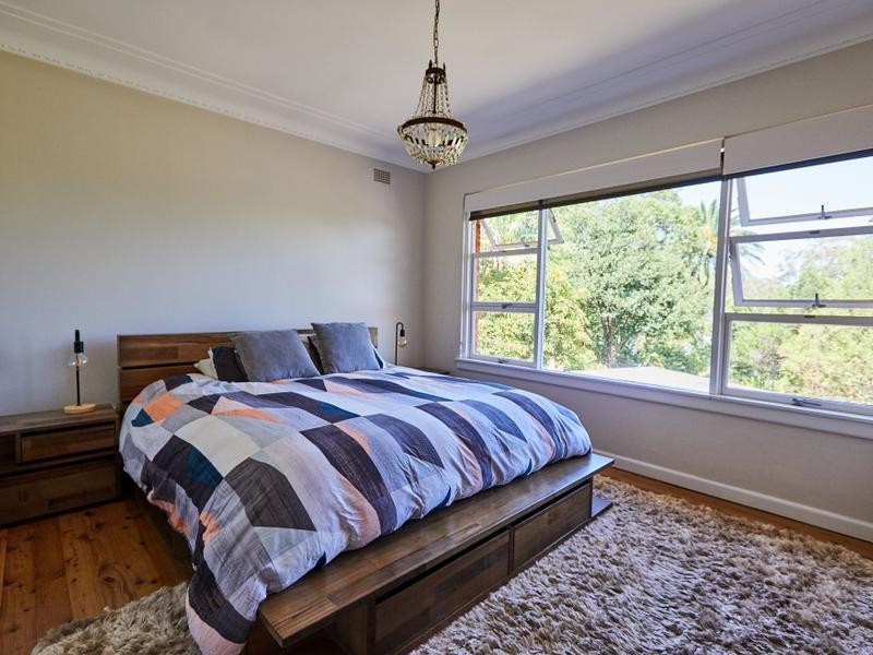 13 Acacia Road, Seaforth NSW 2092