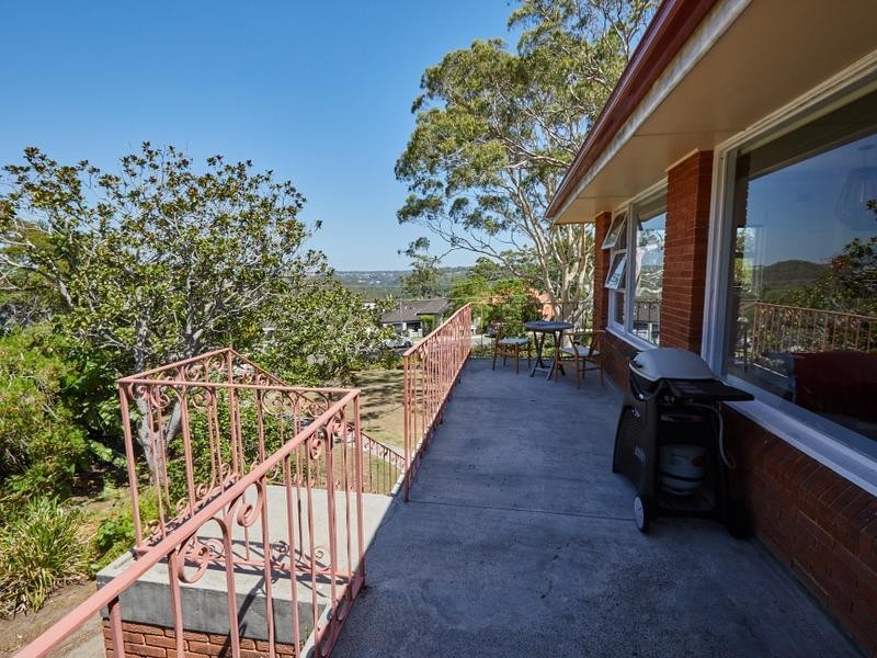 13 Acacia Road, Seaforth NSW 2092