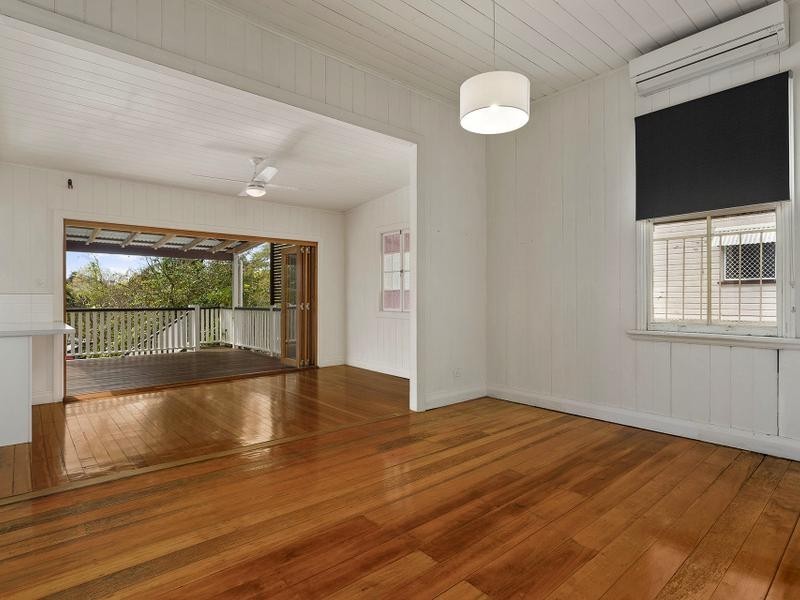 30 Somerset Street, Windsor QLD 4030