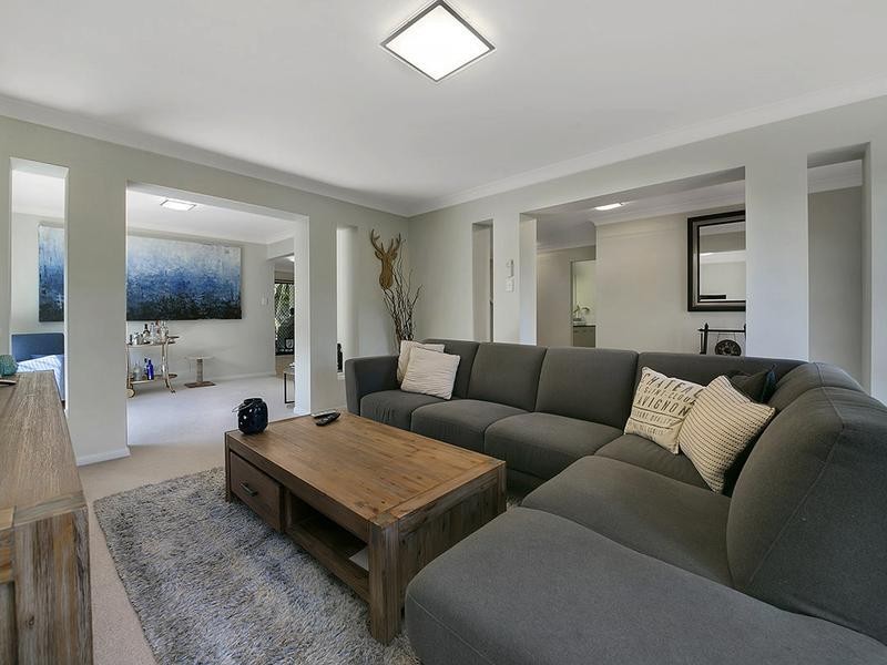 10 Bening Pl, Mcdowall QLD 4053