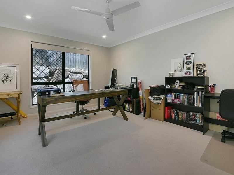 10 Bening Pl, Mcdowall QLD 4053