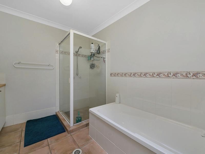 10 Bening Pl, Mcdowall QLD 4053