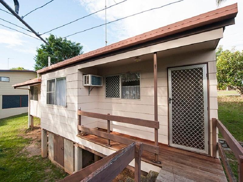 80 Shaw Street, New Auckland QLD 4680