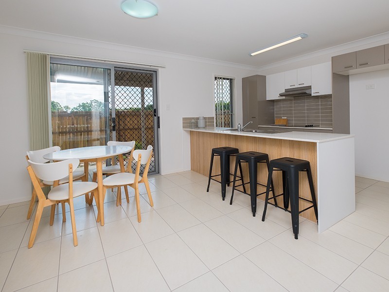 52 Falso Place, Doolandella QLD 4077