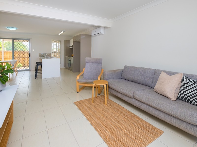 52 Falso Place, Doolandella QLD 4077