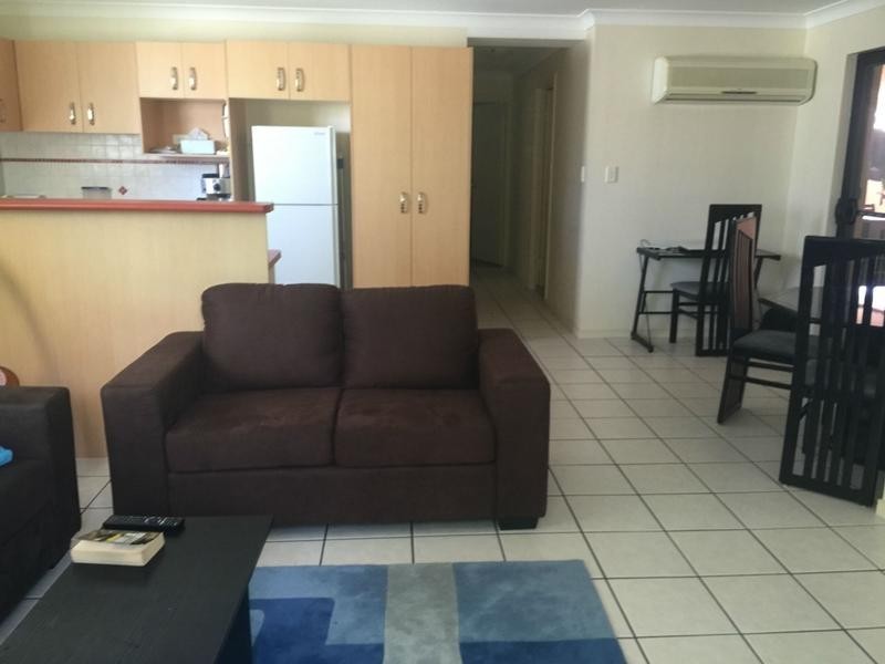 12/2-4 Henry Street, Redcliffe QLD 4020