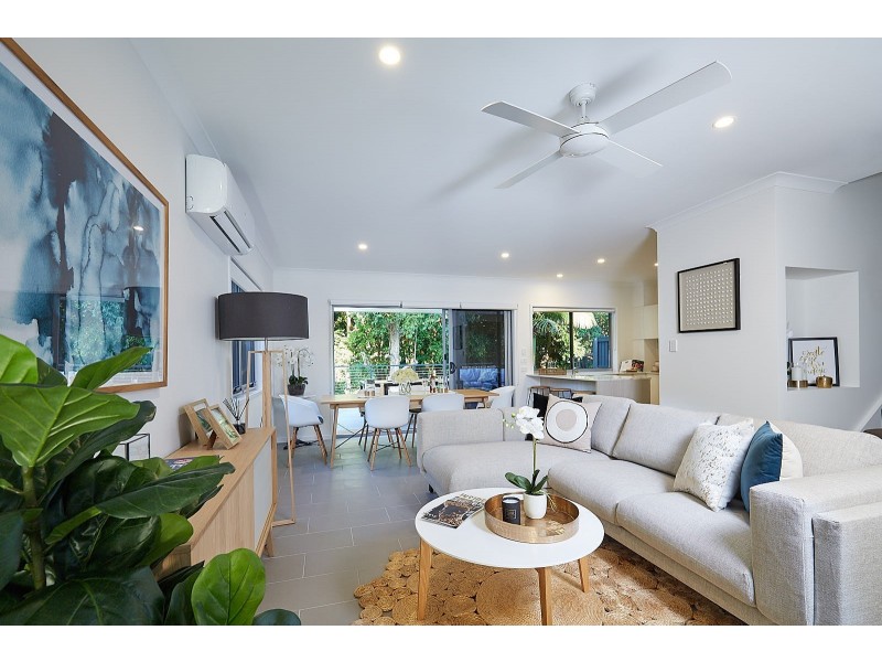 623 Albany Creek Road, Albany Creek QLD 4035