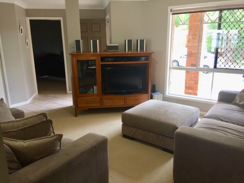 3 Macadam Court, Kallangur QLD 4503