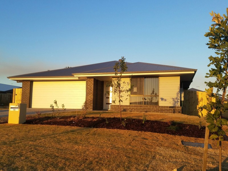 10 Alexander Street, Walloon QLD 4306