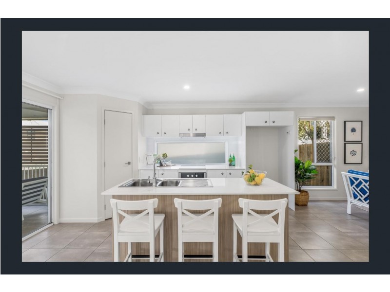 17 Sunflower Street, Wynnum QLD 4178