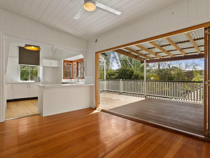 30 Somerset Street, Windsor QLD 4030