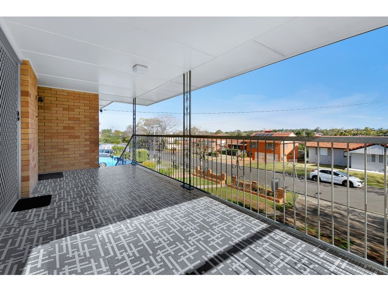 9 Pacific Street, Chermside West QLD 4032