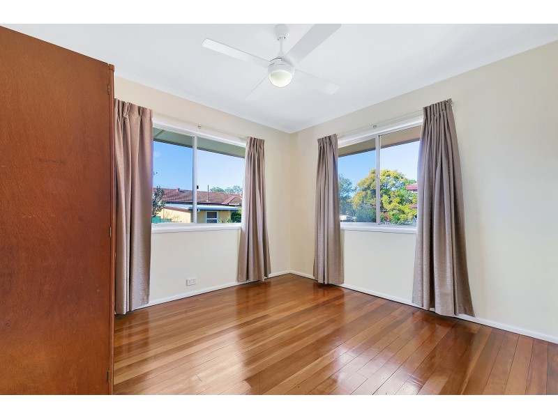 9 Pacific Street, Chermside West QLD 4032