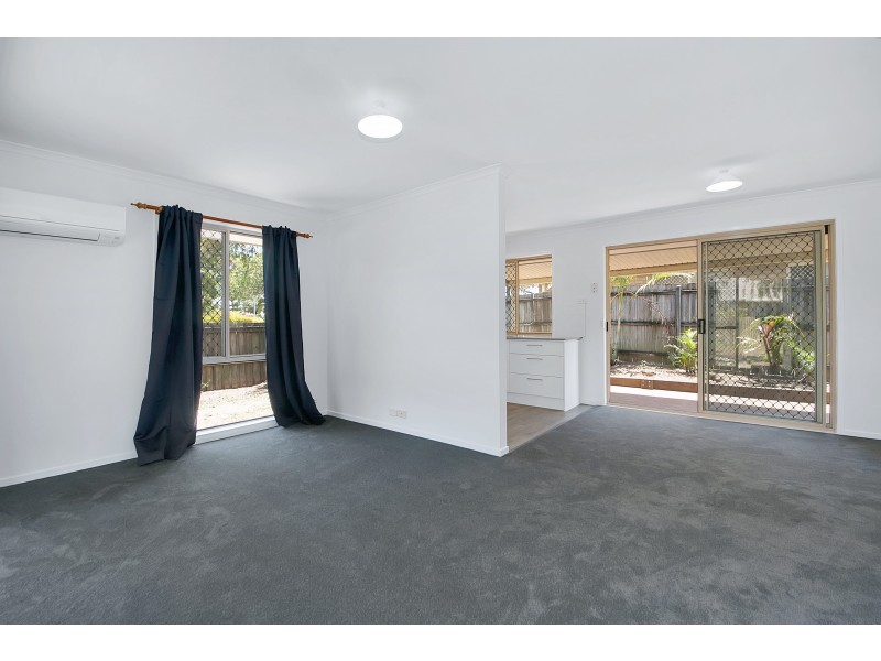 2 Boronia Place, Fitzgibbon QLD 4018