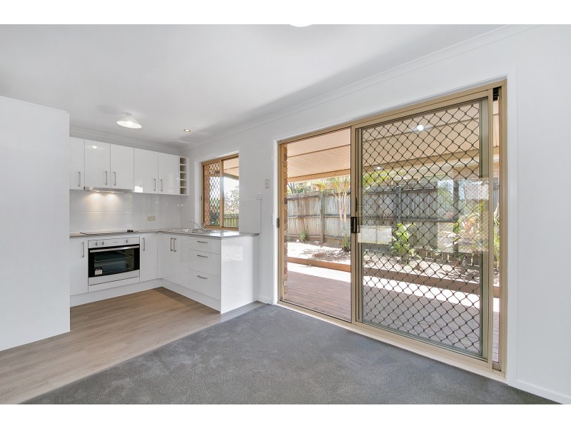 2 Boronia Place, Fitzgibbon QLD 4018