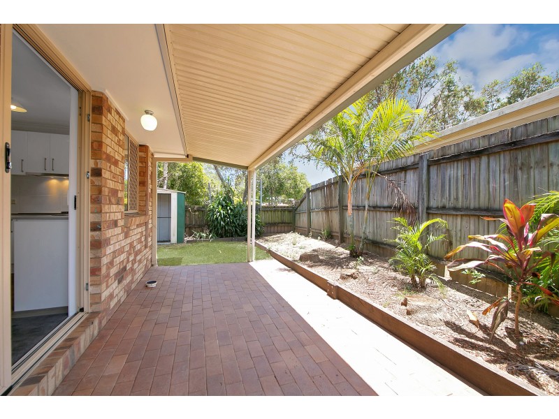 2 Boronia Place, Fitzgibbon QLD 4018