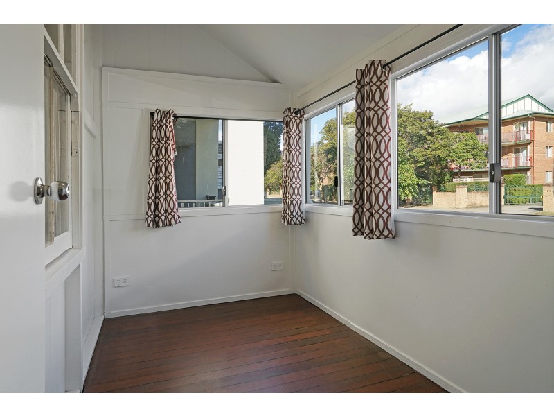 111 Chalk Street, Lutwyche QLD 4030