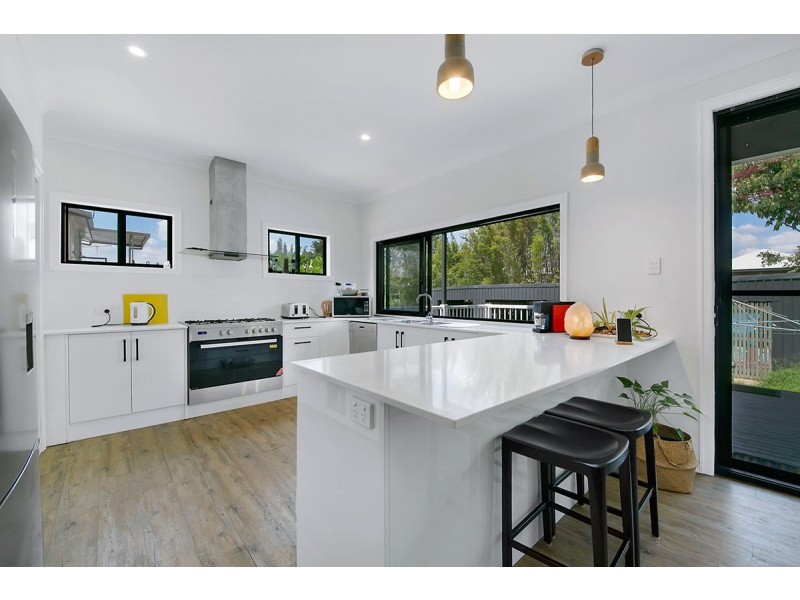 18 Walker Street, Windsor QLD 4030