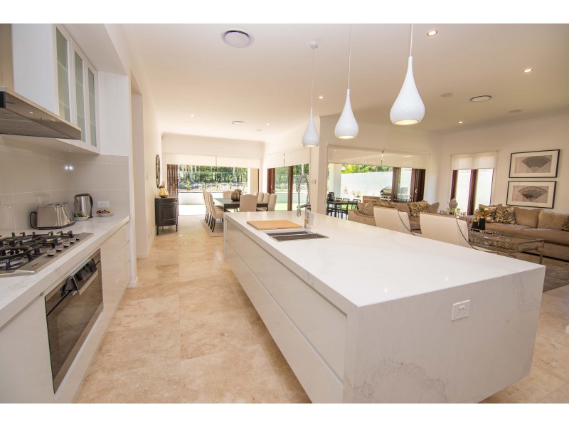 22 Oasis Drive, Noosa Heads QLD 4567