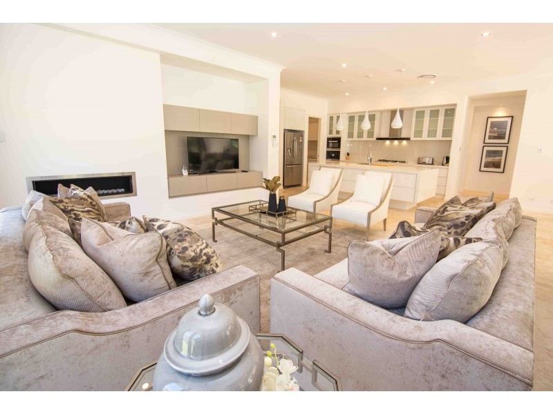 22 Oasis Drive, Noosa Heads QLD 4567